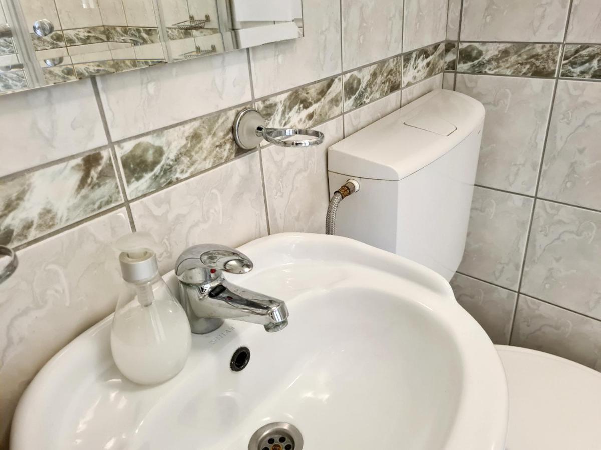 Ferienwohnung Mika Square Skopje Exterior foto