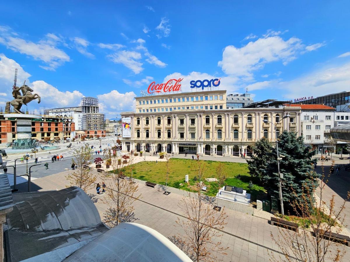Ferienwohnung Mika Square Skopje Exterior foto